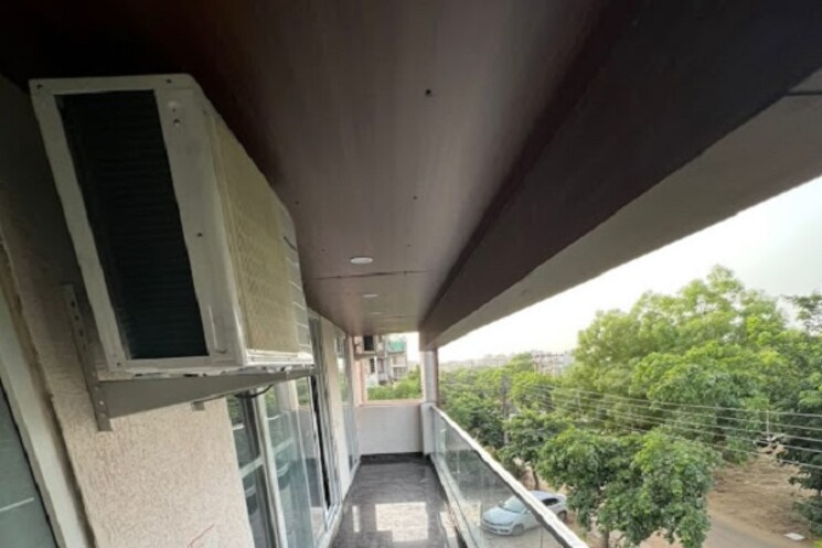 Balcony, ardee-mall 2 Bedroom 725 Sq.Ft. Apartment In Sector 52 Gurgaon 9002984