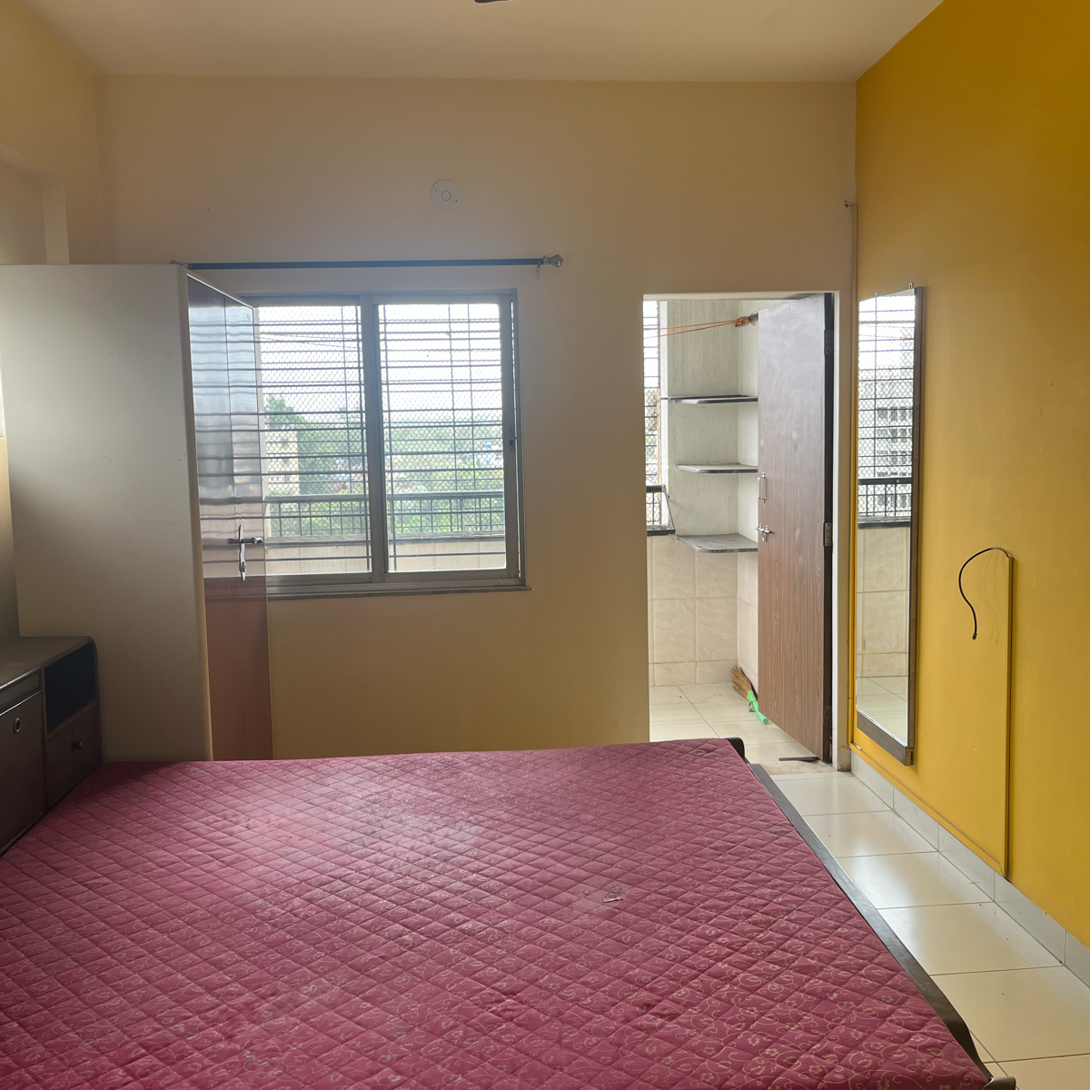 2 BHK Apartment For Sale in Kumar Samruddhi Society