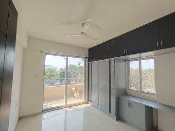 Room in 3 BHK Apartment at Raheja Vistas, Nacharam – for Rent