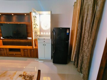 Furnished Amenities in 2 BHK Apartment at Shree Vardhman Green Court, Sector 90 – for Sale