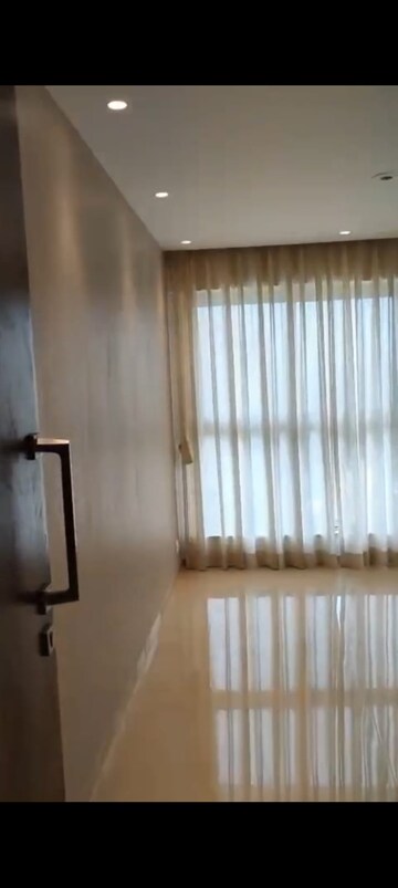 Furnished Amenities in 1 BHK Apartment at Hiranandani Empress Hill, Powai – for Rent
