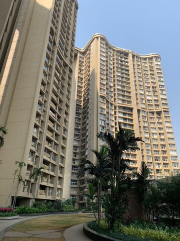 4 BHK Apartment For Rent in Runwal Elegante, Andheri West