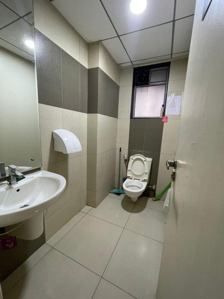 Team Area, baner Commercial Office Space 890 Sq.Ft. In Baner Pune 9003136