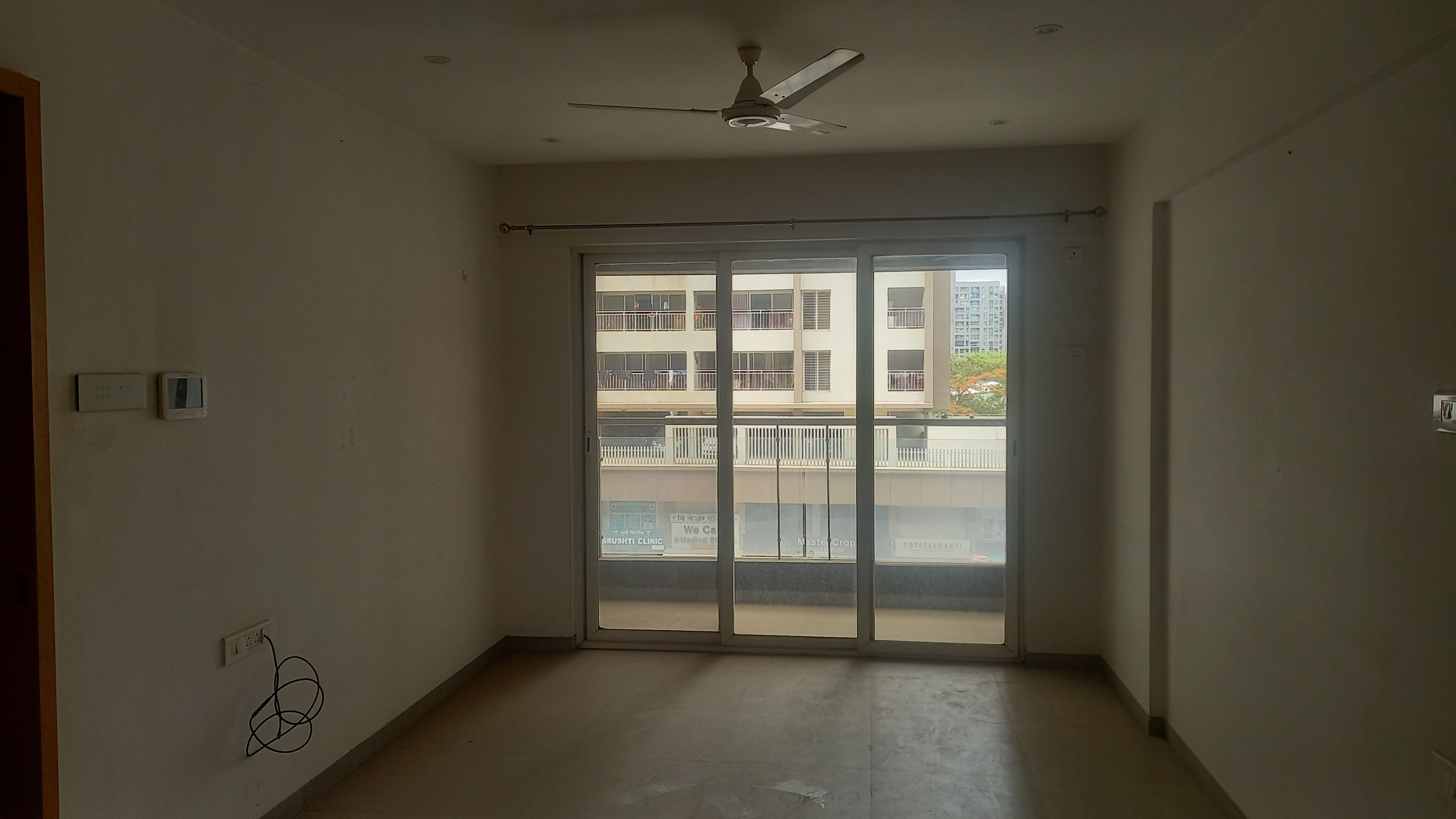 2 BHK Apartment For Rent in Oxford Riverside