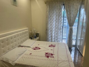 Bedroom in 3 BHK Apartment at Amanora Gateway Towers, Hadapsar – for Rent
