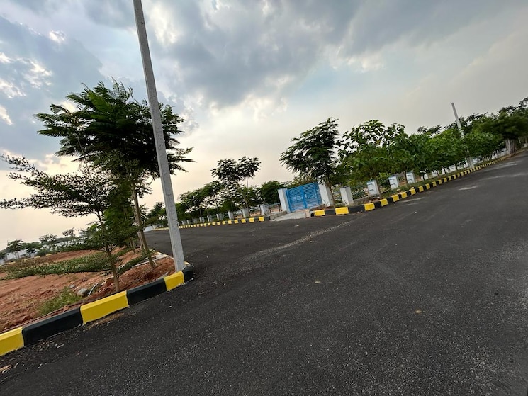  Parking, ibrahimpatnam  252 Sq.Yd. Plot In Ibrahimpatnam Hyderabad 9003144
