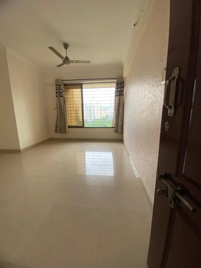 Room, neelkanth-palms 2.5 Bedroom 826 Sq.Ft. Apartment In Kapur Bawdi Thane 9003174