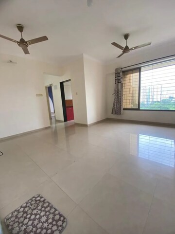 Room in 2.5 BHK Apartment at Neelkanth Palms, Kapur Bawdi – for Sale