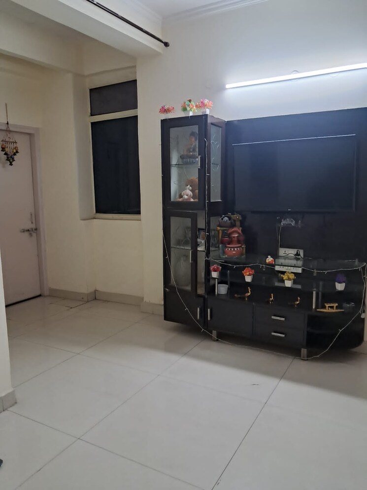 Living Room, sector 5 dwarka 3 Bedroom 1500 Sq.Ft. Apartment In Sector 5 Dwarka Delhi 9003198