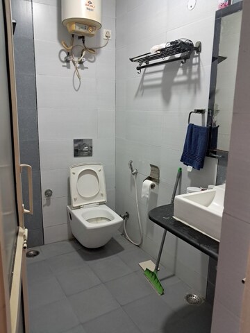 Bathroom in 3 BHK Apartment at Sector 5 Dwarka – for Rent