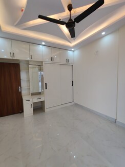 4 BHK Apartment For Sale in VVIP Mangal