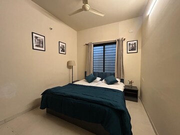 Bedroom in 1 BHK Builder Floor at Mg Road – for Rent