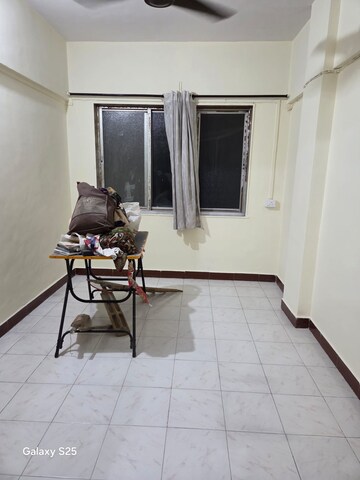 Gym in 1 BHK Apartment at Vishnu Nagar – for Rent
