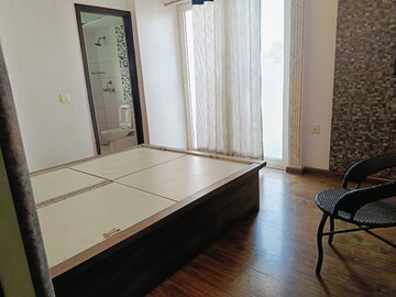Room in 3 BHK Apartment at Casa Woodstock, Sector 16c Greater Noida – for Rent