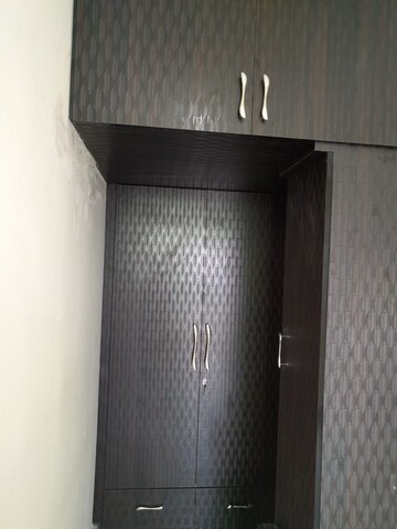 Furnished Amenities in 2.5 BHK Apartment at Gaur City 2 - 16th Avenue, Sector 16c Greater Noida – for Rent