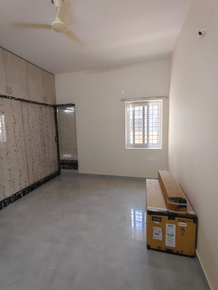 Room, gachibowli 4 Bedroom 3000 Sq.Ft. Apartment In Gachibowli Hyderabad 9003297