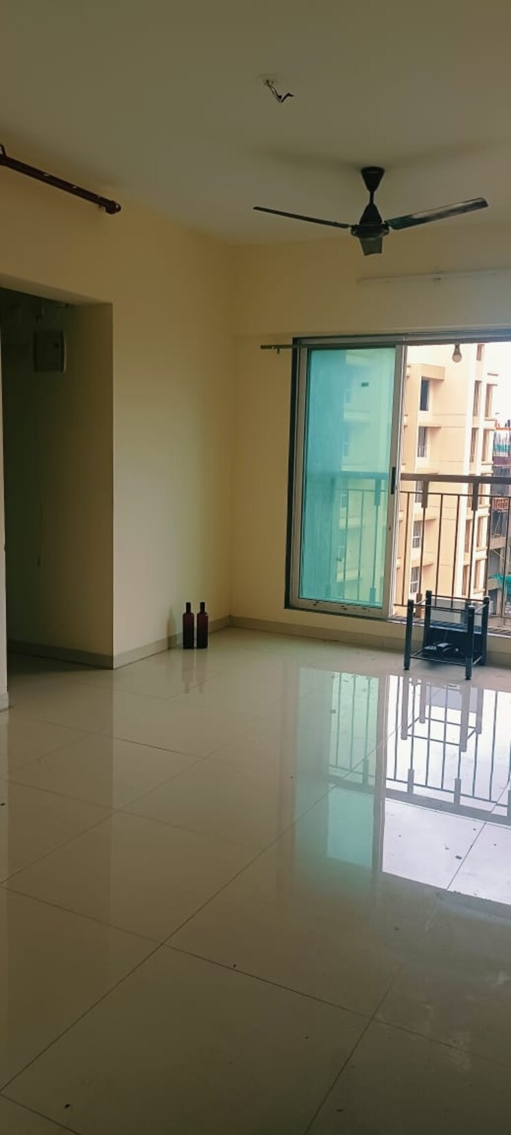 Room, vihang-valley-phase-3 1 Bedroom 425 Sq.Ft. Apartment In Kasarvadavali Thane 9003329