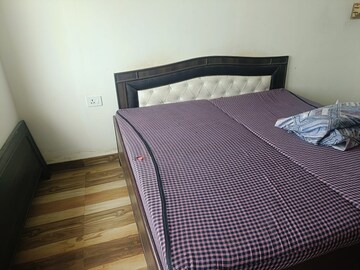 Bedroom in 2 BHK Apartment at Chinhat – for Rent