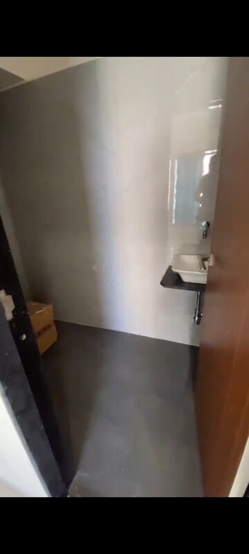 Bathroom in 1 BHK Apartment at Shukhkarta Apartment, Vikhroli East – for Rent