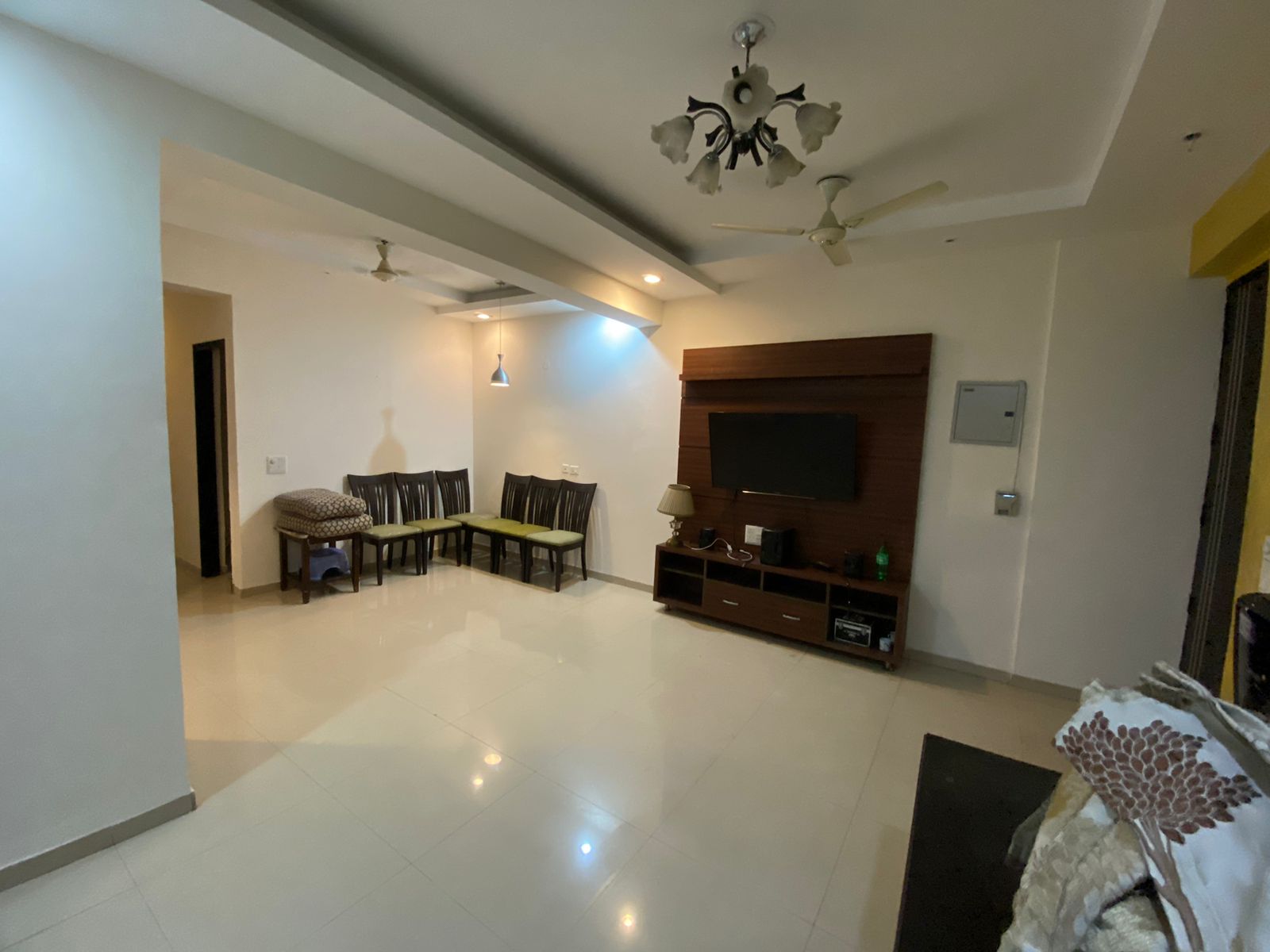 2 BHK + Study Room 1135 Sq.Ft. Apartment in Prateek Wisteria