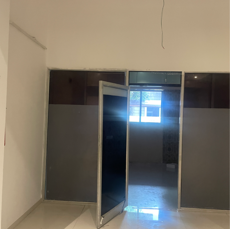 Room, blue-sapphire-business-park Commercial Shop 300 Sq.Ft. In Pimple Saudagar Pune 9003408