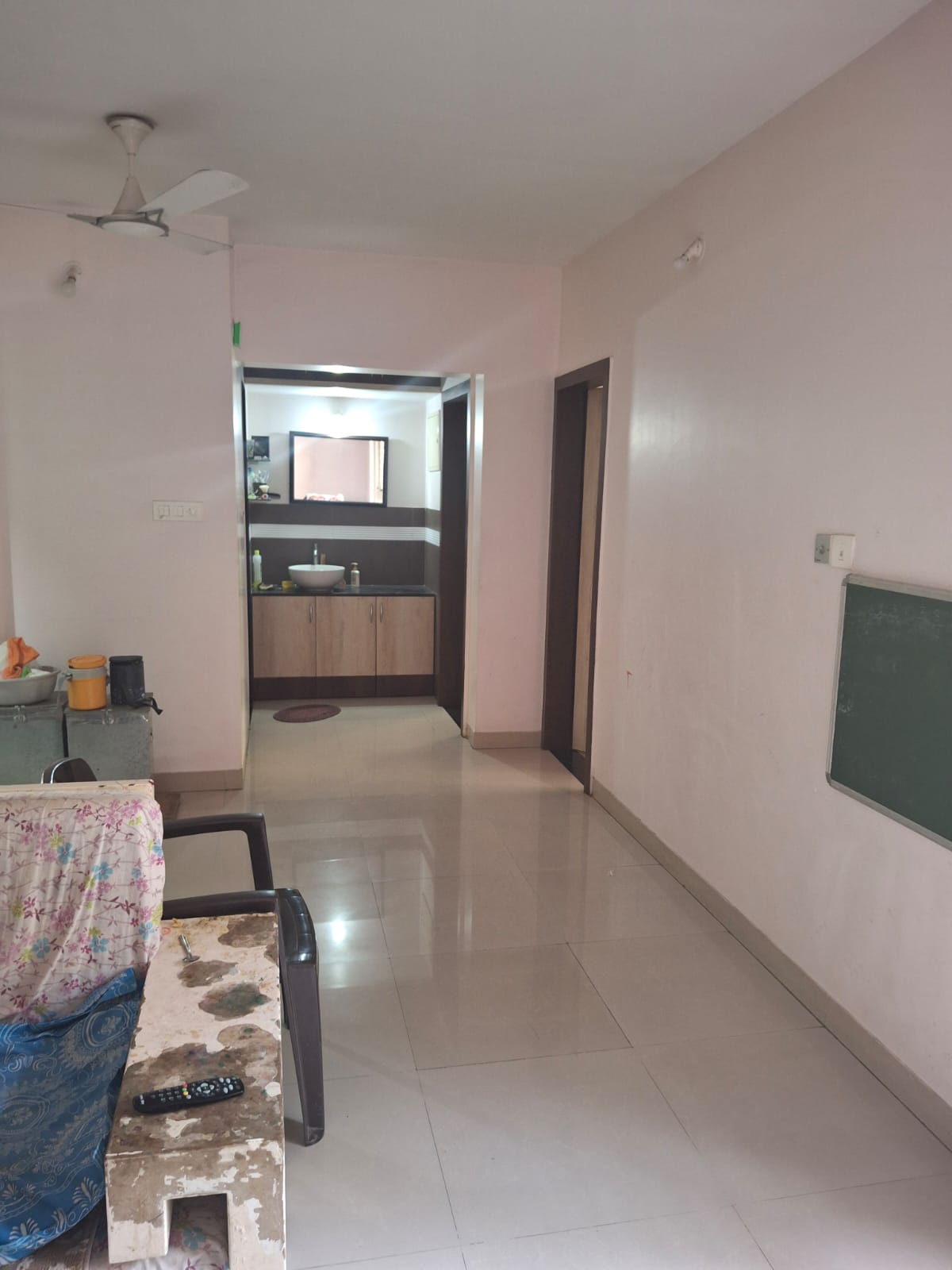 2 BHK Apartment For Sale in Uttam Townscapes