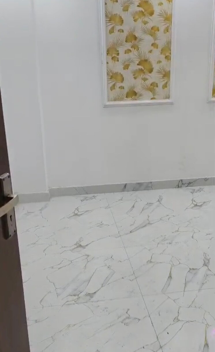 Room, palam 3 Bedroom 950 Sq.Ft. Builder Floor In Palam Delhi 9003405