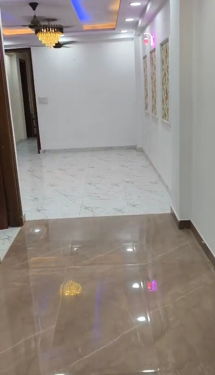 Bathroom, palam 3 Bedroom 950 Sq.Ft. Builder Floor In Palam Delhi 9003405