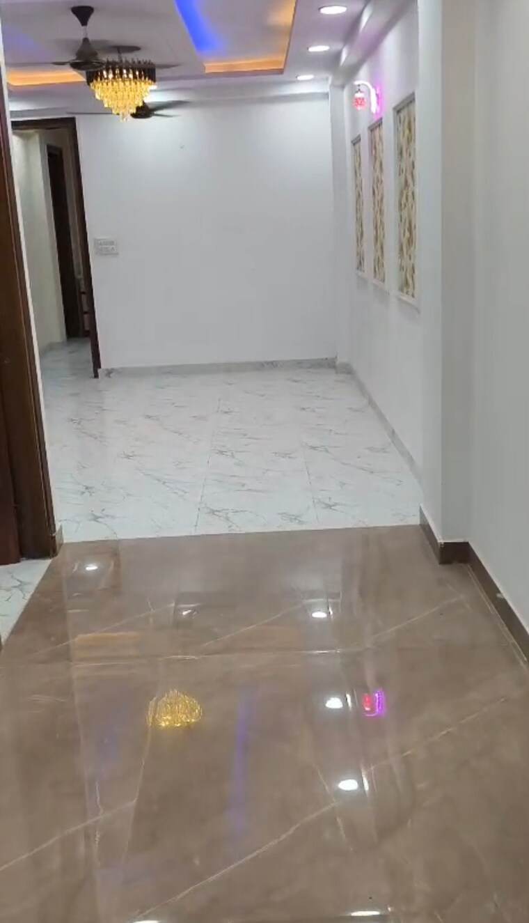Bathroom, palam 3 Bedroom 950 Sq.Ft. Builder Floor In Palam Delhi 9003405