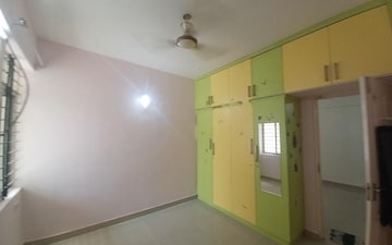 Room in 2 BHK Apartment at SV Brindavanam, Panathur – for Rent
