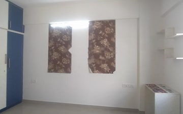 Room in 2 BHK Apartment at SV Brindavanam, Panathur – for Rent