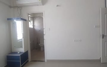 Room in 2 BHK Apartment at SV Brindavanam, Panathur – for Rent