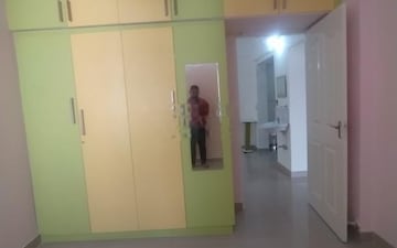 Room in 2 BHK Apartment at SV Brindavanam, Panathur – for Rent
