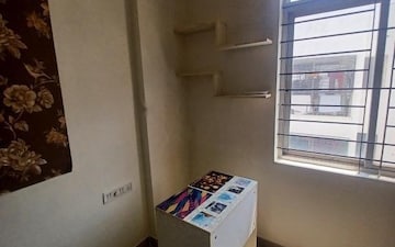 Room in 2 BHK Apartment at SV Brindavanam, Panathur – for Rent