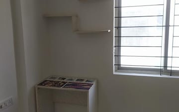Room in 2 BHK Apartment at SV Brindavanam, Panathur – for Rent