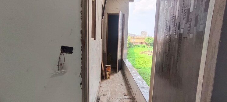 Balcony, burari 3 Bedroom 1350 Sq.Ft. Apartment In Burari Delhi 9003414