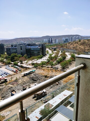 2 BHK Apartment For Rent in Kumar Megapolis Saffron, Hinjewadi
