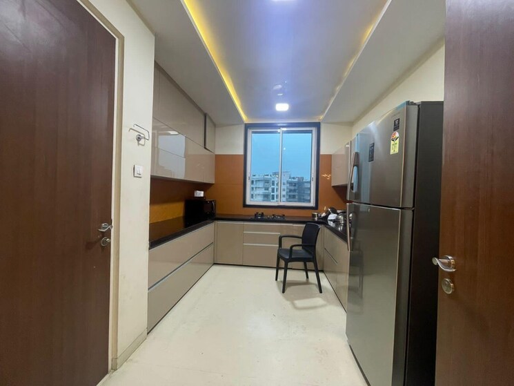 Kitchen, windsor-grande-residences 4 Bedroom 2300 Sq.Ft. Apartment In Andheri West Mumbai 9003424