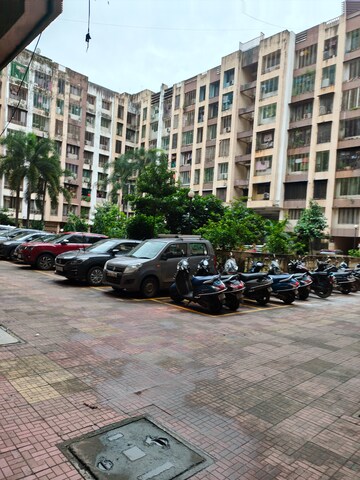 Parking in 1 BHK Apartment at Shanti Lifespaces, Nalasopara East – for Rent