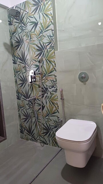 Bathroom in 4 BHK Apartment at Whispering Heights, Malad West – for Rent