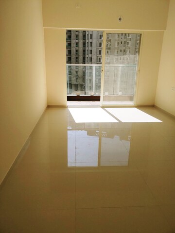 Room in 2 BHK Apartment at Pegasus Megapolis Splendour, Hinjewadi – for Rent