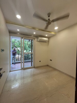 Room in 1 BHK Apartment at Dwarka – for Sale