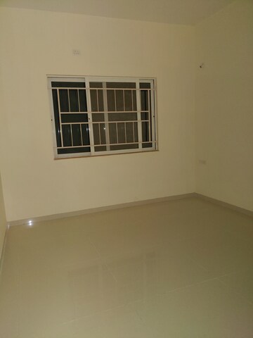 Room in 2 BHK Apartment at Kumar Megapolis Mystic, Hinjewadi – for Rent