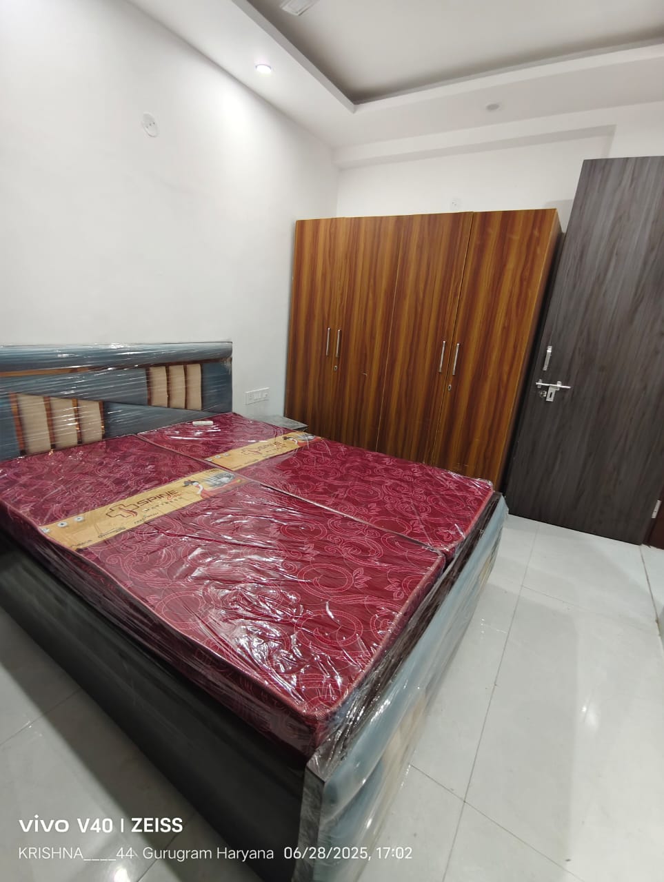 3 BHK Apartment For Rent in Gaur City 2 - 10th Avenue