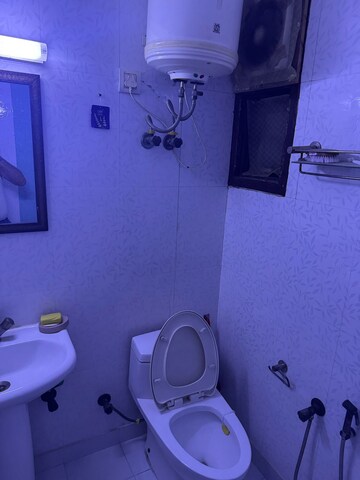 Bathroom in 3 BHK Apartment at Sector 6 Dwarka – for Rent