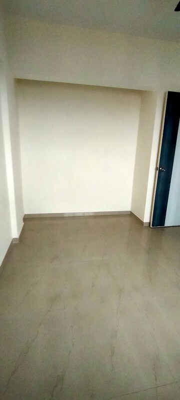 Room in 1 BHK Apartment at New Vegas Plaza, Owale – for Rent