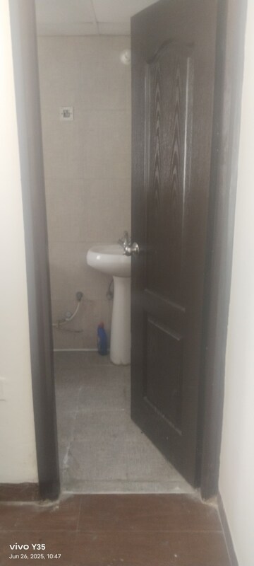 Bathroom in 2 BHK Apartment at City Garden Apartments, Sadarpur – for Rent