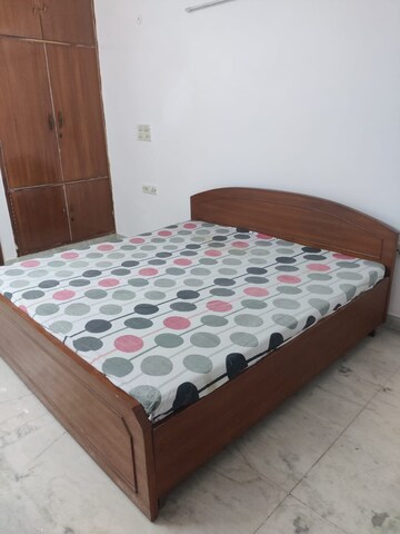 3 BHK Apartment For Rent in Gaur City 2 - 10th Avenue, Sector 16c Greater Noida