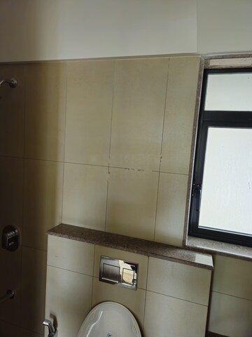 Furnished Amenities in 2 BHK Apartment at Shapoorji Pallonji Vicinia, Powai – for Rent