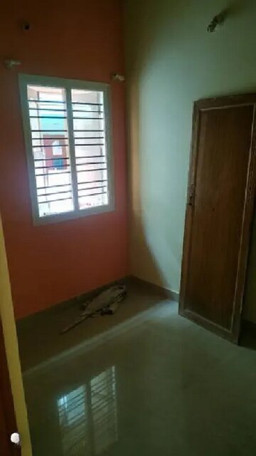 Room in 1 BHK Apartment at Salt Lake Sector V – for Rent